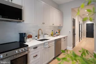 200 S Broad St, Philadelphia, PA 19102 - Photo 22