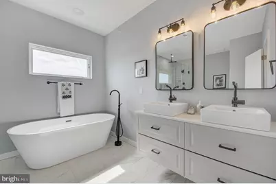 732 Daly Street, Philadelphia, PA 19148 - Photo 12