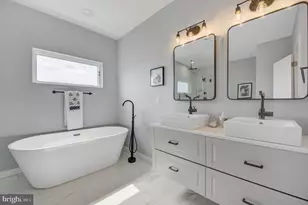 732 Daly St, Philadelphia, PA 19148 - Photo 12