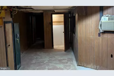 1613 N 61st Street, Philadelphia, PA 19151 - Photo 18