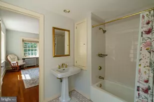 1026 Westview St, Philadelphia, PA 19119 - Photo 40