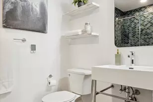 1716 Spruce St, Philadelphia, PA 19103 - Photo 22