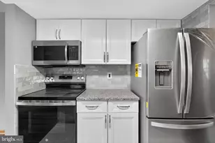 2111 N 18th St, Philadelphia, PA 19121 - Photo 14