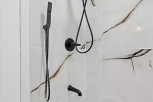 2645 Wentworth Rd, Philadelphia, PA 19131 - Photo 16