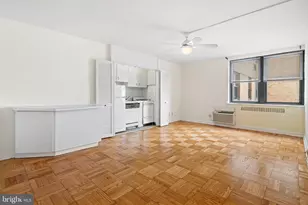 2601 Pennsylvania Ave, Philadelphia, PA 19130 - Photo 10