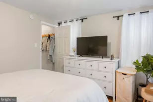 348 S 16th St, Philadelphia, PA 19102 - Photo 10