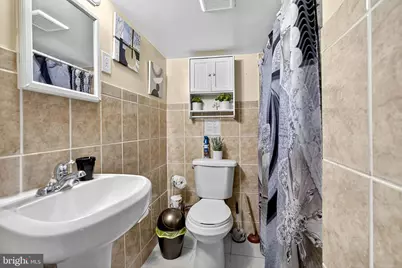 610 Rising Sun Avenue, Philadelphia, PA 19140 - Photo 24