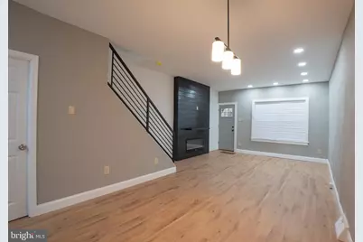 2306 S Woodstock Street, Philadelphia, PA 19145 - Photo 2
