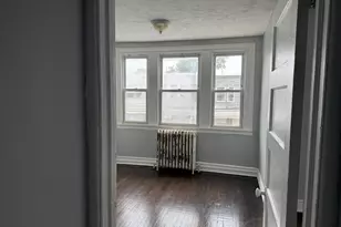 160 Roselyn St, Philadelphia, PA 19120 - Photo 4