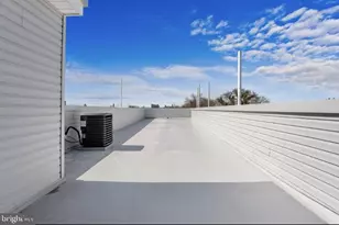 2251 N 10th St, Philadelphia, PA 19133 - Photo 10