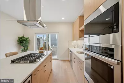 2439 E Huntingdon Street, Philadelphia, PA 19125 - Photo 4