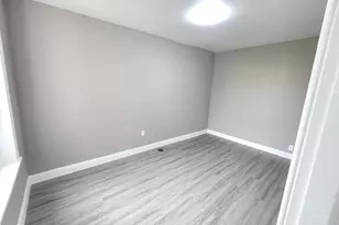 1817 E Madison St, Philadelphia, PA 19134 - Photo 14