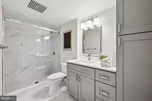 604 S Washington Square, Philadelphia, PA 19106 - Photo 10