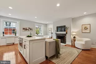 1215 Spruce St, Philadelphia, PA 19107 - Photo 10