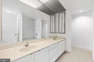 2301 Cherry St, Philadelphia, PA 19103 - Photo 18