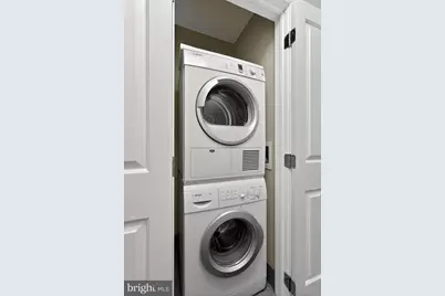 1522 Race Street #3, Philadelphia, PA 19102 - Photo 12