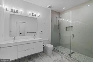 2204 League St, Philadelphia, PA 19146 - Photo 46