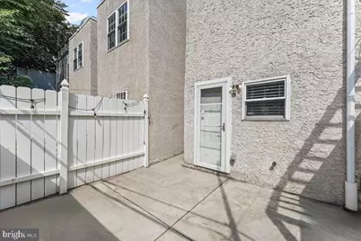 2132 Sears Street, Philadelphia, PA 19146 - Photo 16