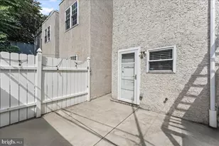 2132 Sears St, Philadelphia, PA 19146 - Photo 16