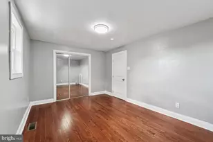 1319 Patrick Henry Pl, Philadelphia, PA 19122 - Photo 10