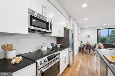 1800 S 16th Street #B, Philadelphia, PA 19145 - Photo 10