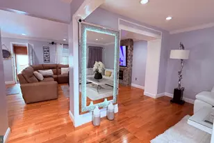 8905 Springview Rd, Philadelphia, PA 19115 - Photo 18