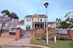 8905 Springview Rd, Philadelphia, PA 19115 - Photo 4