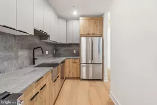 1214 E Susquehanna Ave, Philadelphia, PA 19125 - Photo 6