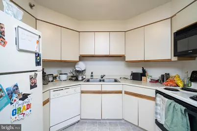 2020 Walnut Street #19K, Philadelphia, PA 19103 - Photo 2