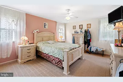 9812 Ferndale Street, Philadelphia, PA 19115 - Photo 22