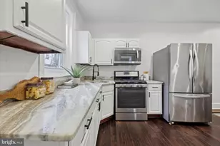 5754 Larchwood Ave, Philadelphia, PA 19143 - Photo 10