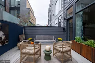 136 N 22nd St, Philadelphia, PA 19103 - Photo 32