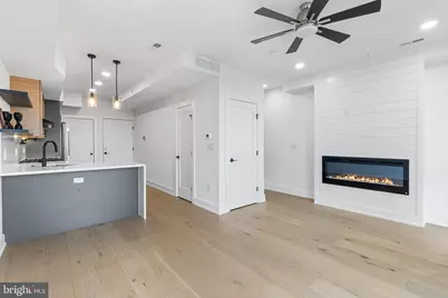 1507 Christian Street #4, Philadelphia, PA 19146 - Photo 2