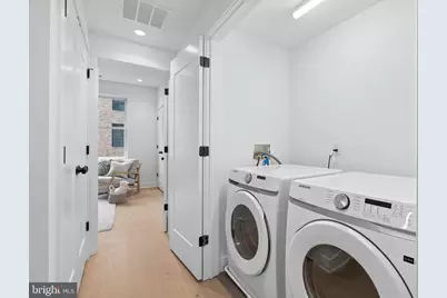 650 Fairmount Avenue #J2, Philadelphia, PA 19123 - Photo 28