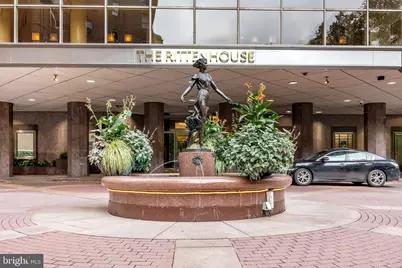 202 W Rittenhouse Square #2608, Philadelphia, PA 19103 - Photo 2