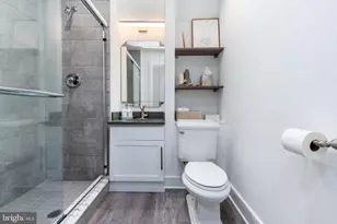 838 Lombard St, Philadelphia, PA 19147 - Photo 72