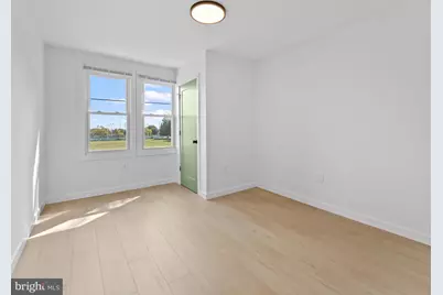 6930 Dicks Avenue, Philadelphia, PA 19142 - Photo 18