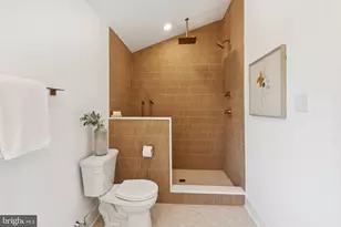 3697 Calumet St, Philadelphia, PA 19129 - Photo 16