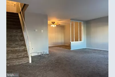 4417 Crosland Road, Philadelphia, PA 19154 - Photo 2