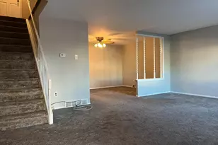 4417 Crosland Rd, Philadelphia, PA 19154 - Photo 2