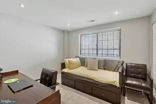 2 Leverington Ave, Philadelphia, PA 19127 - Photo 14