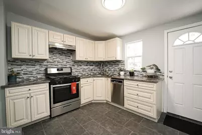 1847 E Harold Street #A, Philadelphia, PA 19125 - Photo 4