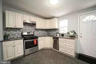 1847 E Harold St, Philadelphia, PA 19125 - Photo 4