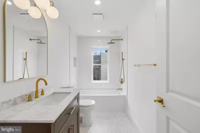 2033 S Mildred Street, Philadelphia, PA 19148 - Photo 16