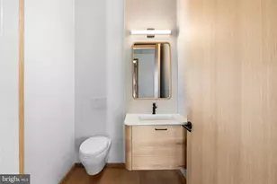 617 S 24th St, Philadelphia, PA 19146 - Photo 34