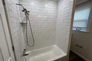 426 W Fisher Ave, Philadelphia, PA 19120 - Photo 10