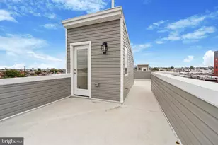 2440 E Harold St, Philadelphia, PA 19125 - Photo 32