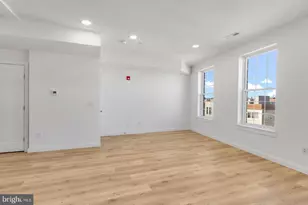 2045 Trenton Ave, Philadelphia, PA 19125 - Photo 10