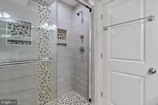 2113 Reed St, Philadelphia, PA 19146 - Photo 20