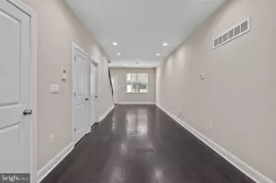 2113 Reed St, Philadelphia, PA 19146 - Photo 8